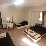 20 Min Cairo-Airport Newcairo Villa Apt Basement2